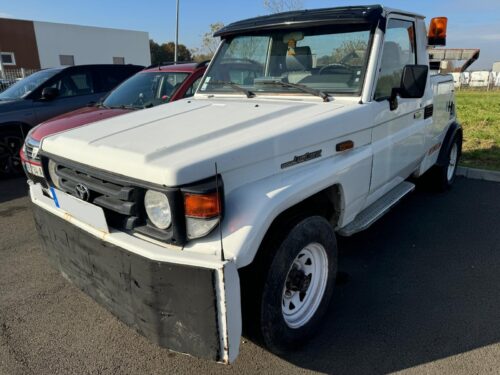 Toyota dépanneuse jige